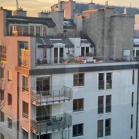 Cozy, Bright Apartment, Garage, Mokotow