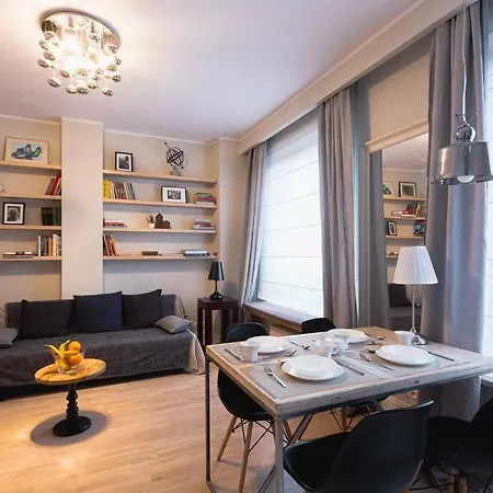 Cozy, Bright Apartment, Garage, Mokotow *