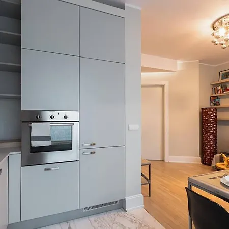 Cozy, Bright Apartment, Garage, Mokotow *