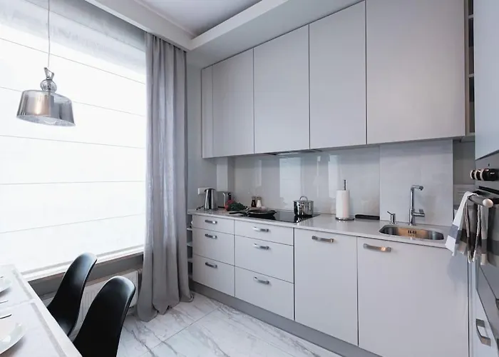 Cozy, Bright Apartment, Garage, Mokotow *