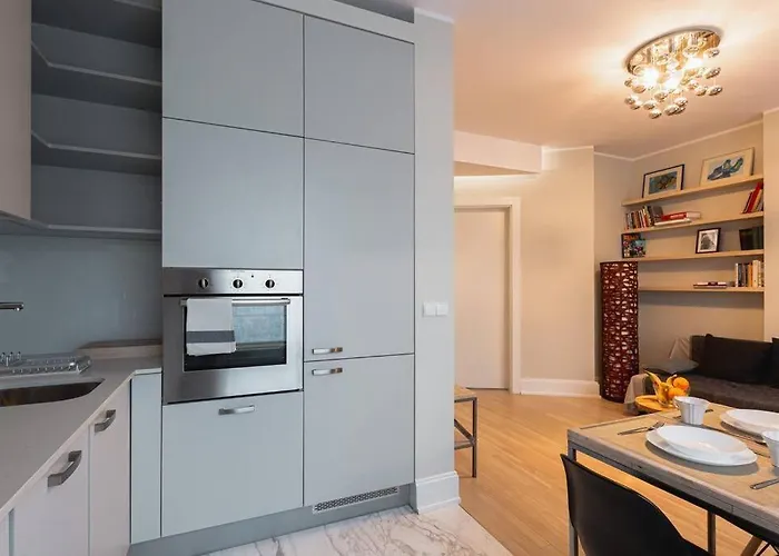 Cozy, Bright Apartment, Garage, Mokotow *