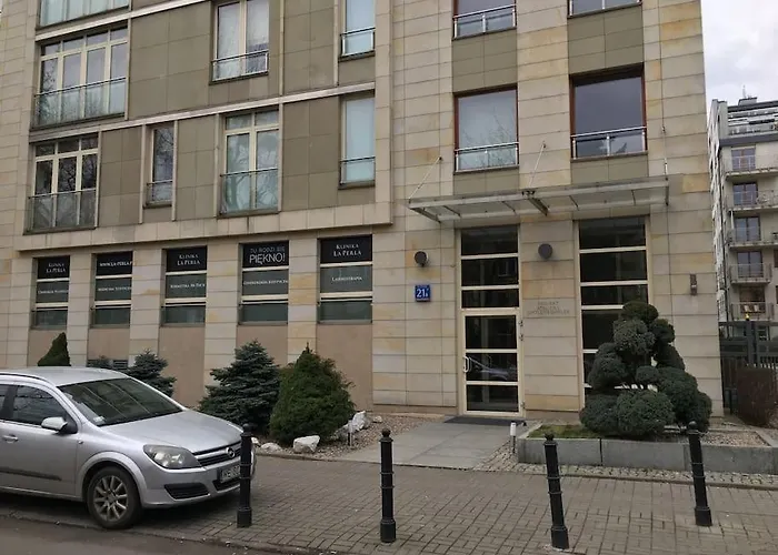 Cozy, Bright Apartment, Garage, Mokotow